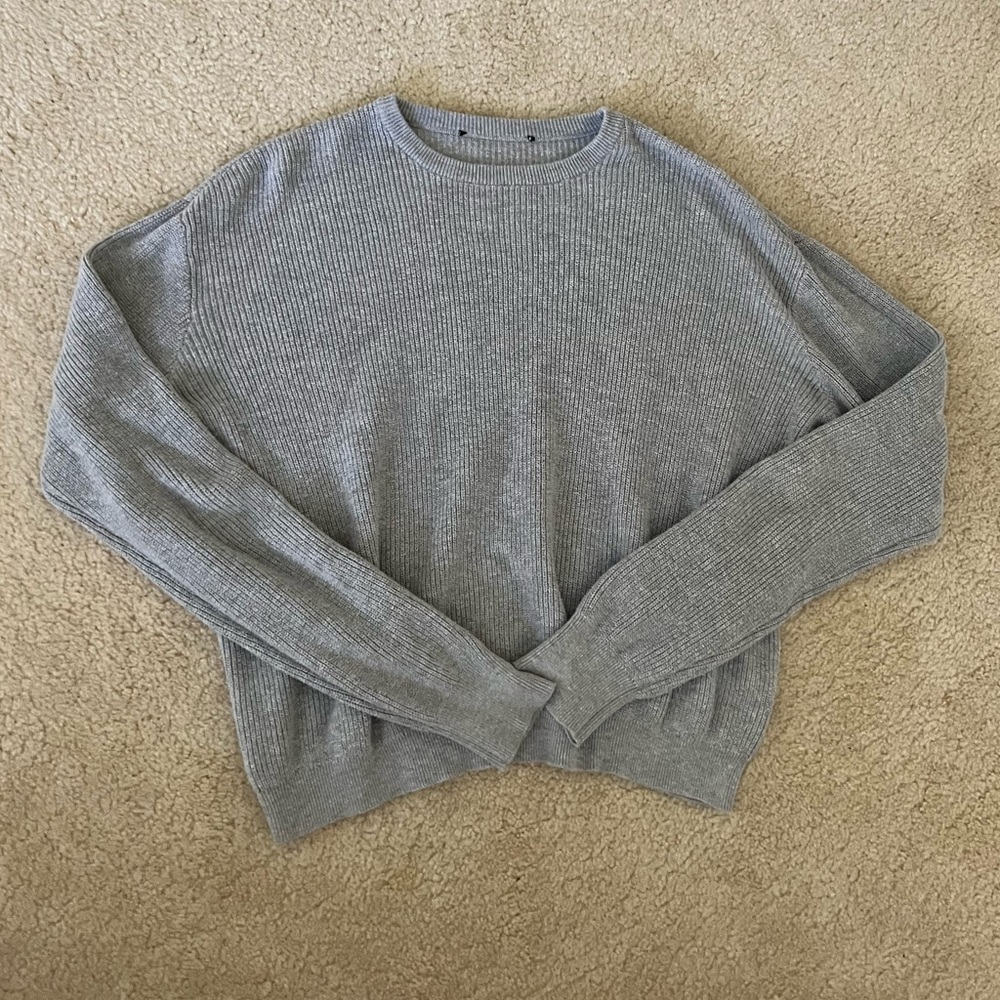 Brandy Melville Grey Ollie Sweater